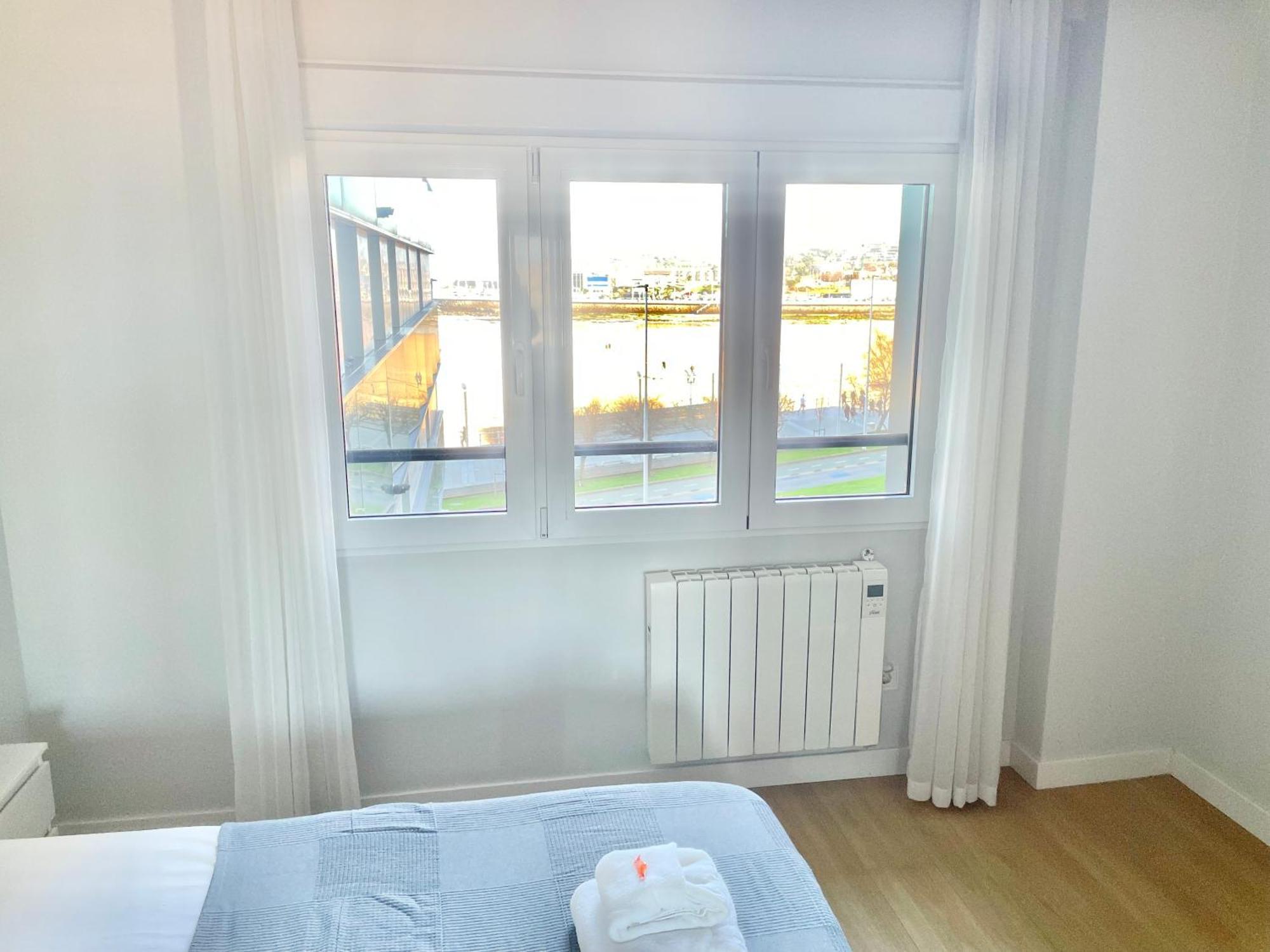 Apartamento San Lorenzo Playa. Vistas Al Mar. Gijón Zewnętrze zdjęcie