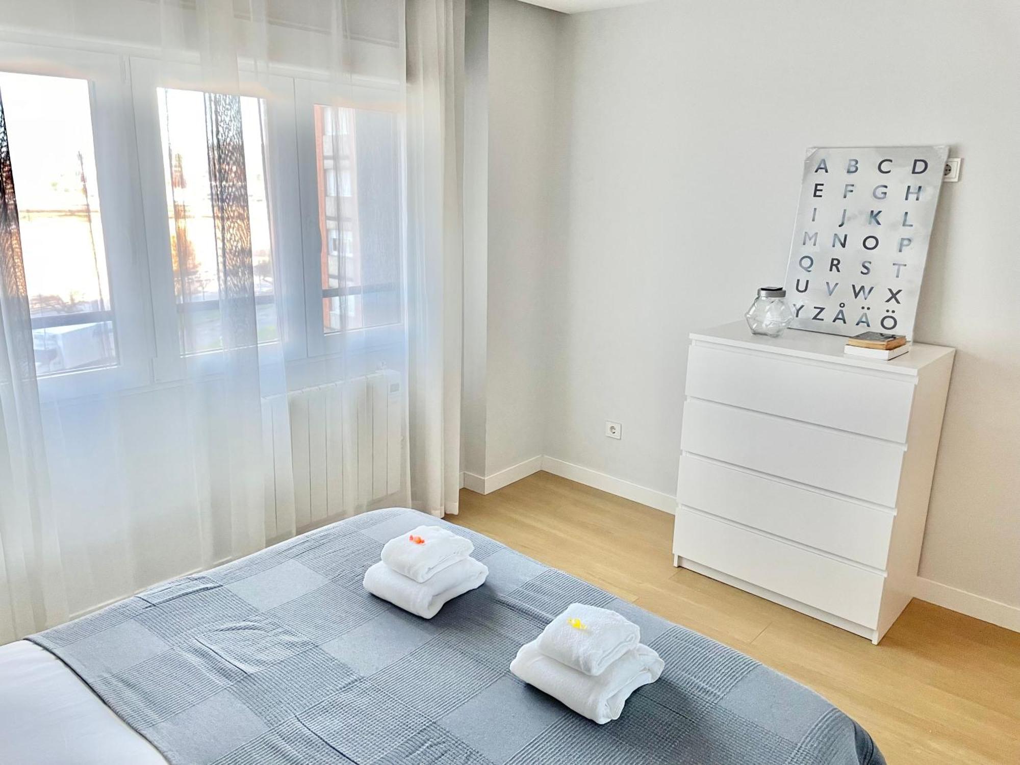 Apartamento San Lorenzo Playa. Vistas Al Mar. Gijón Zewnętrze zdjęcie